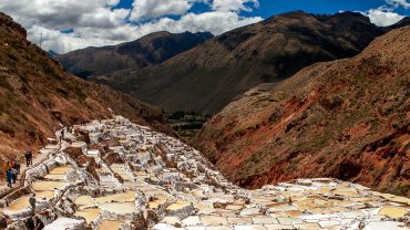 Cusco: The Mystery of Maras and delicious salt