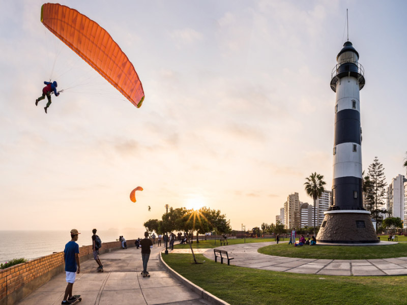 miraflores boardwalk. Fuente: Google